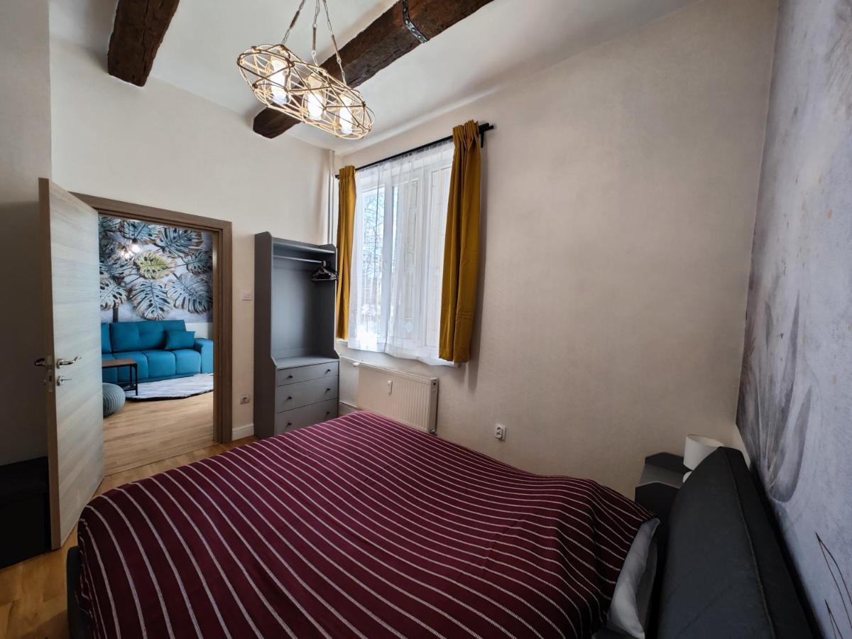 Apart Sofia Lion Bridge 2Bdr Self Check In Apartment Exterior photo
